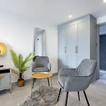 5Wjb - Spacious 1 Bed Flat In London