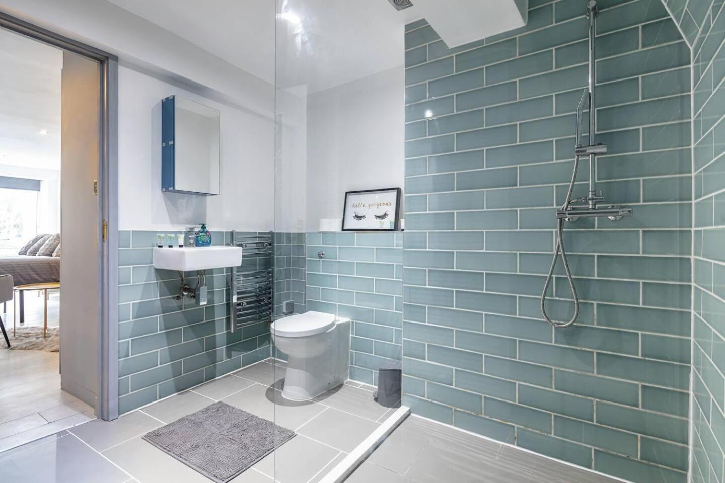 5wjb - Spacious 1 Bed Flat In Appartamento Londra