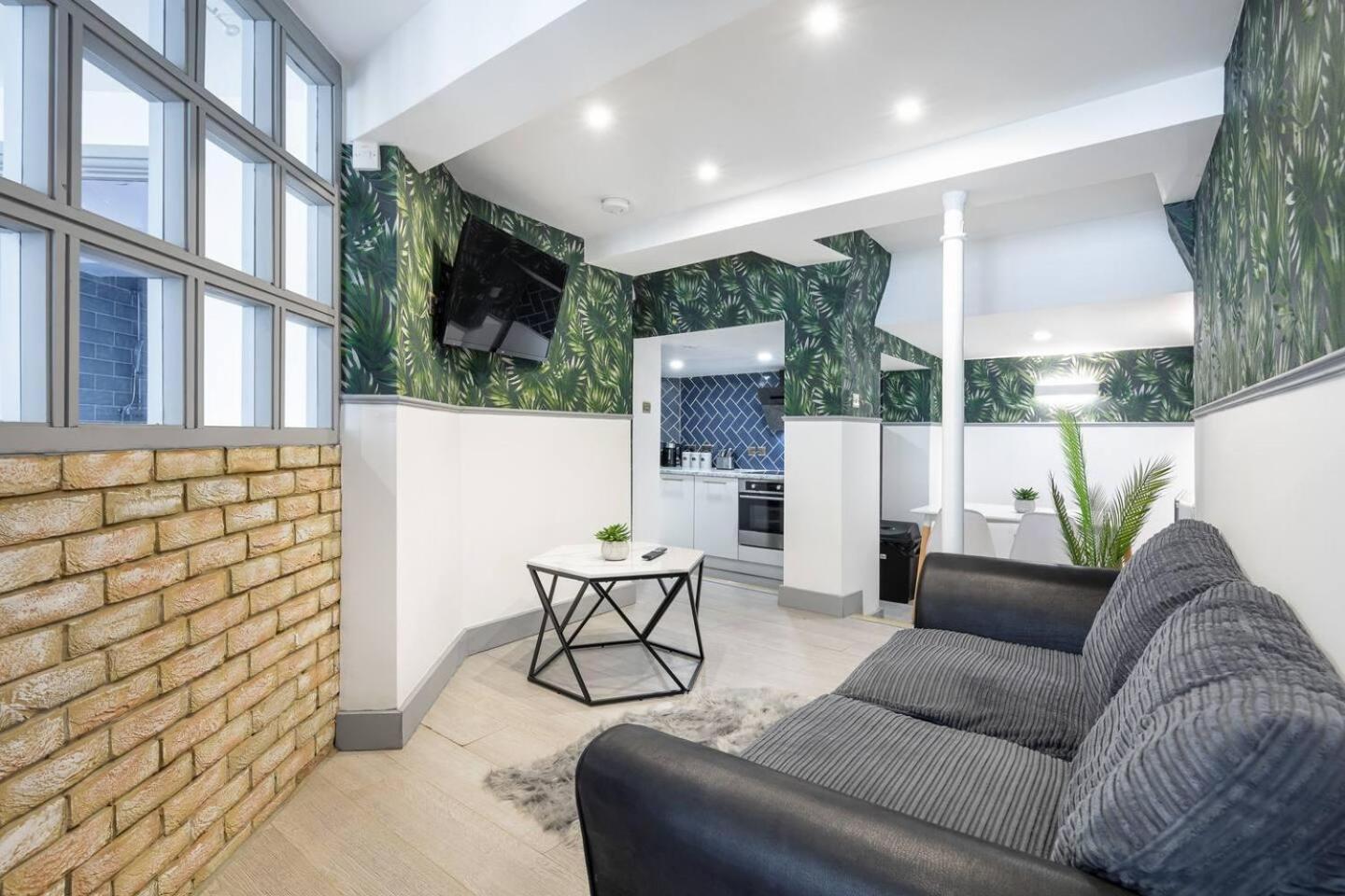 5wjb - Spacious 1 Bed Flat In Londra